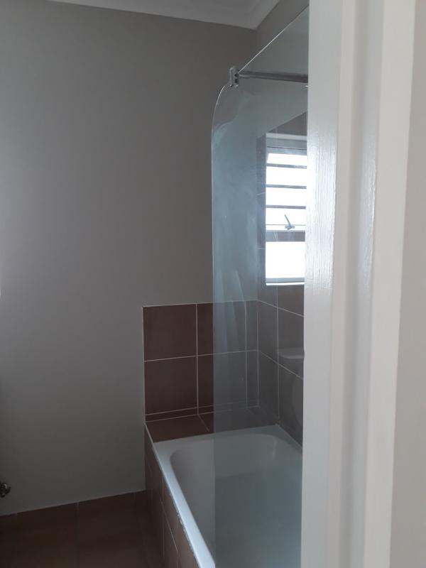 To Let 2 Bedroom Property for Rent in Stellendale Western Cape